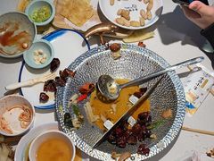 -小鱼小牛·鱼牛干锅·脆鱼火锅(世欧广场店)