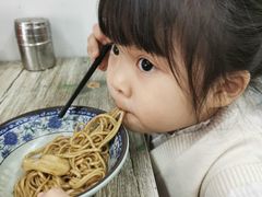 -无名氏宵夜小摊(祝家三姐妹馄饨店)
