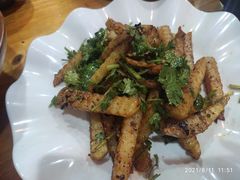 -遵义虾子卢四羊肉粉(大沽路店)