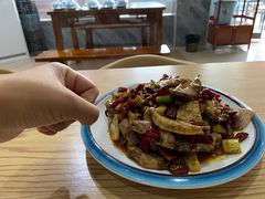 -阆辣荟餐饮(老味道8年·古城店)