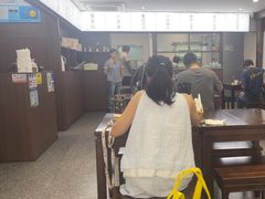 -蟹上黄·蟹黄面·江南糖水(人民广场店)