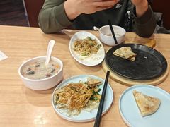-宏状元现熬粥·京味菜(黄寺大街店)