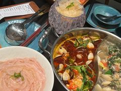 -老城鲜·小海鲜贝贝煲火锅(壹方城店)
