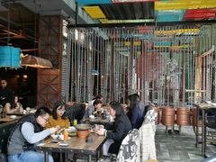 大堂-爱啤精酿·民谣酒馆(滨江店)