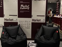 -M Stand(成都COSMO店)