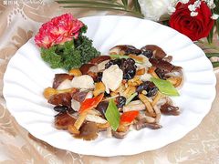 -95号酱骨·一块豆腐(展春园西路店)