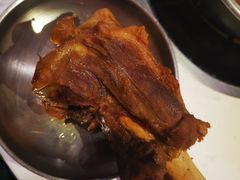 -运气牛自助酱大骨火锅(南京东路店)