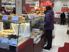 面包甜点陈列柜-上海市长春食品商店(淮海中路店)
