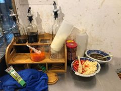 -蚝美人·生蚝海鲜烧烤(茶花园店)