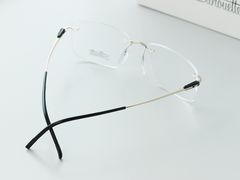-目艮眼镜SHOWROOM(品牌集合店)