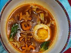 -鹊华居·地道鲁菜·海鲜·融合味(大明湖店)