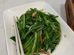 -新峰肉骨茶(总店)