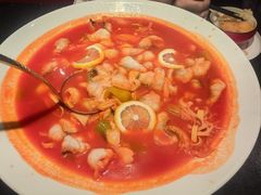 -山城外·非遗酸菜鱼(盛龙广场店)