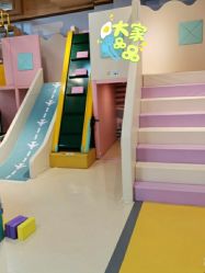 -多多淘儿童体验中心(重庆来福士店)