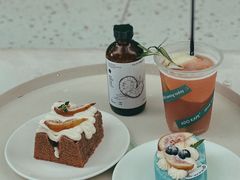 -ADO KAFE(大学城店)