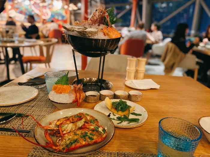 来福士空中花园餐厅图片