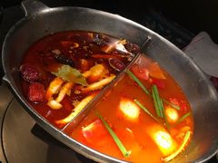 -湊湊火锅·茶憩(新中关购物中心店)