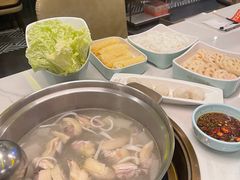 -润园四季椰子鸡火锅(南山海岸城店)