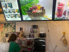 -津椰本·海南正宗椰奶清补凉(店一店)