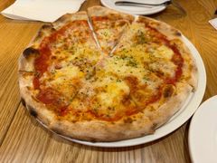 -城市大道红炉披萨烘焙坊