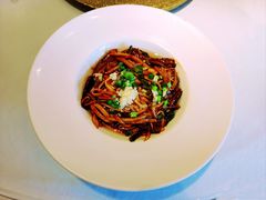 响油鳝糊-老洋房花园饭店(绍兴路店)