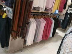 -优衣库(北京万柳华联购物中心店)