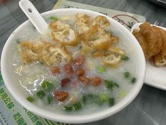 艇仔粥-穗银肠粉店(东川路店)