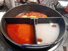 -热火朝天鲜切牛肉火锅(南强街巷店)