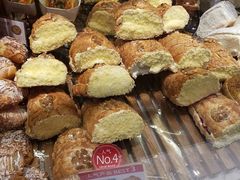 -巴黎贝甜(大宁国际商业广场店)
