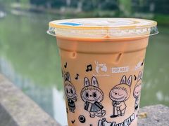 -瑞幸咖啡(杭州绿地中央店)