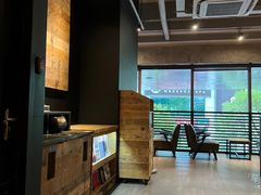 -星巴克(上海虹桥南丰城办公楼店)