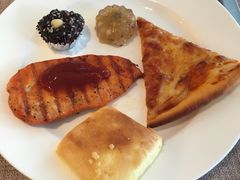 -圣丰索菲特·2 On 988 Café 自助餐厅