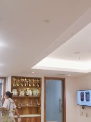 -塑青春&伊肤泉祛痘皮肤管理
