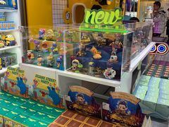 -泡泡玛特POPMART(上海环球港店)