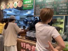 -云阿蛮云南生烫牛肉米线(奉贤路店)