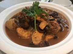 小鸡炖蘑菇-上关雪東北菜(中房金谊店)
