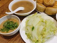 -清真吴记门钉肉饼·喜多利