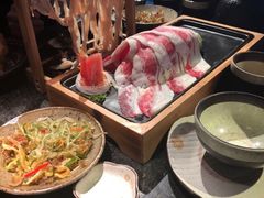 -湊湊火锅·茶憩(新中关购物中心店)