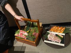 -山川小町·极番烧肉(新地假日广场店)