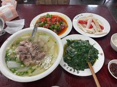 -荣生萝卜汤饭店