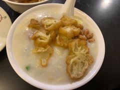 荔湾艇仔粥-伍湛记 · 广州老字号(龙津中路店)