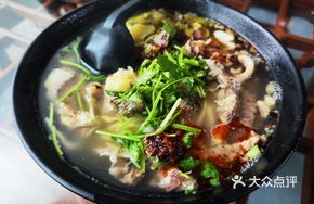 Shredded Beef and Sauerkraut Noodles