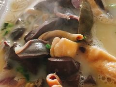 -津津老鸭粉丝馆(正东路店)