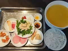 蒙自过桥米线-南蛮子(进贤路店)