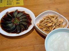 -食膳公园包子铺(烈士公园店)