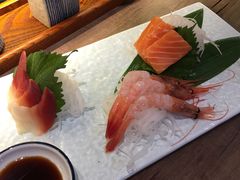 -鸟鸣门屋台料理(金帝银泰店)