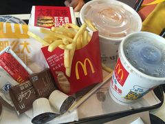 -麦当劳(西客站店)
