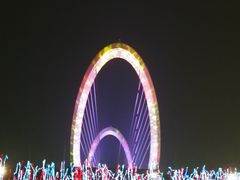 -南京眼步行桥
