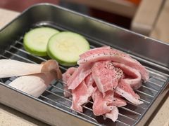 -蚂蚁洞·烤肉大营地(上海静安大悦城店)