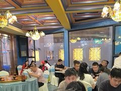 -乡村馕坑肉·烧烤·新疆菜·本地人更爱吃(阿勒泰首店)